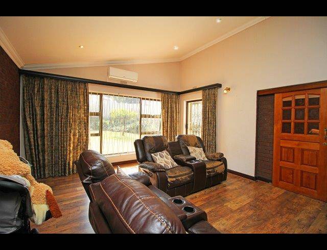 5 BEDROOM HOUSE FOR SALE IN BRUMA